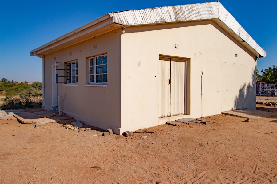 2 Bedroom Property for Sale in Keimoes Northern Cape